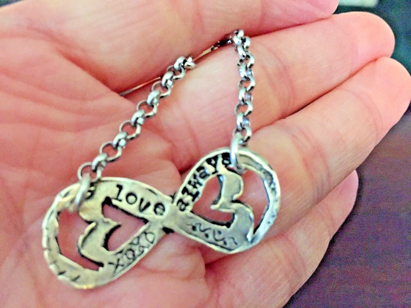 ISLAND COWGIRL-NWOT AND EXCELLENT INFINITY NECKLACE -LOVE ALWAYS