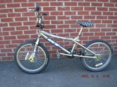bmx gt performer