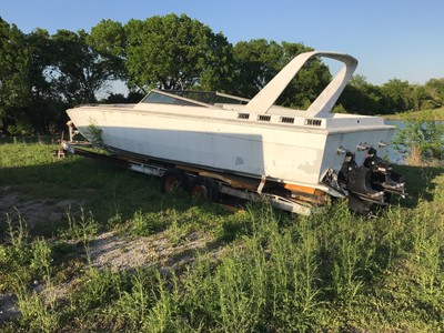 1985 Chris Craft 39ft. Cigarette Boat & Trailer