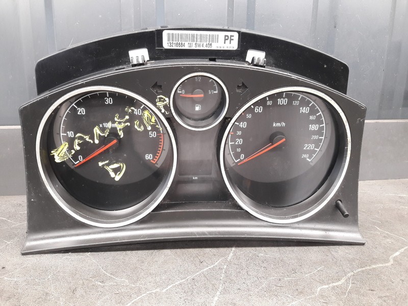 13216684 Opel Zafira B 1.9cdti ZÃ¤Hler