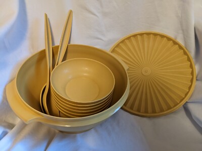 Vintage Tupperware Salad Bowl Set 10 Piece Harvest Gold Yellow 890-5 880-4 881-4