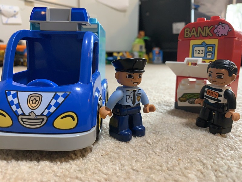 lego duplo bank robber