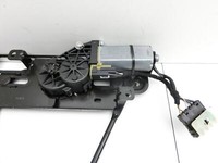 BMW E88 1er 11-13 Cabrio Verdeck Verriegelung Motor Antrieb Schloss vorne BMW E88 1er 11-13 23.03.2011 7174798... Vorschau 7