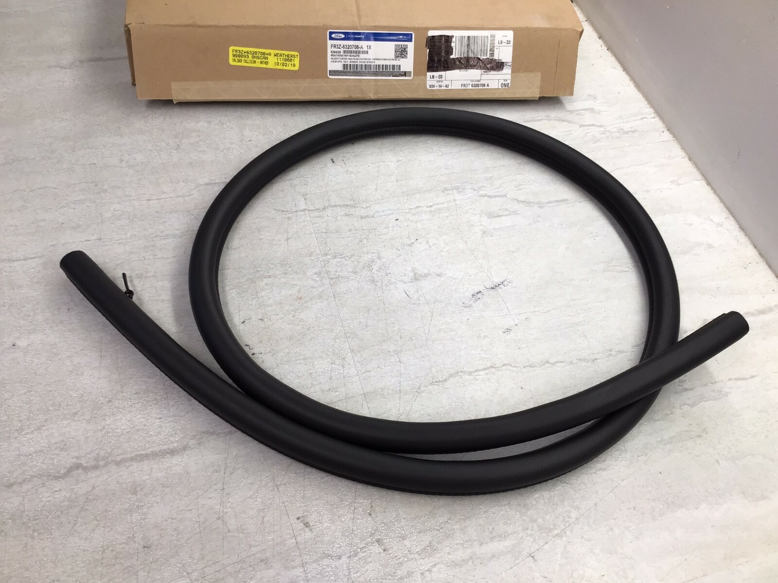 2015-2015 Ford Mustang OEM Front Door Weatherstrip on Body FR3Z-6320708-A