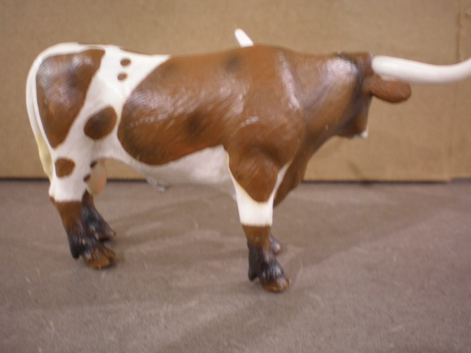 2002 Schleich Texas Longhorn Bull Brown & White
