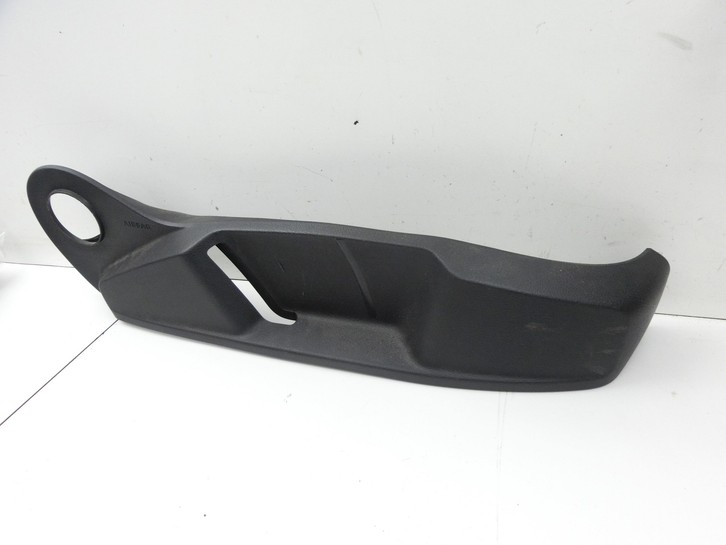 VW Passat 3G 14-19 Kombi Abdeckung Blende für Sitz Beifahrersitz Rechts Vorne VW Passat 3G 14-19 11.04.2016... Bild 3