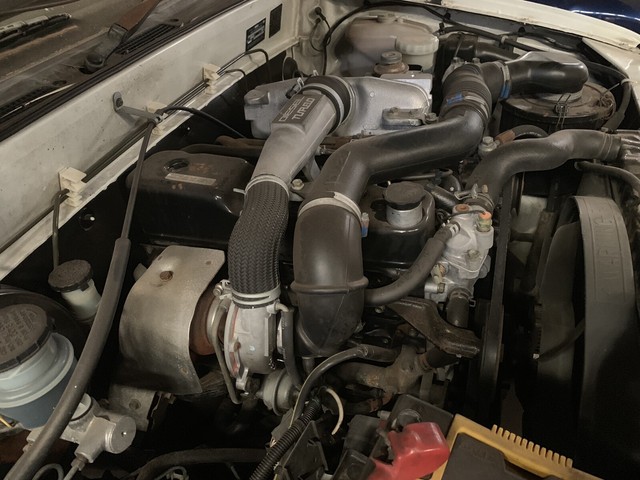 Rodeo 2.8 Diesel engine low is | Engine, Engine Parts & Transmission