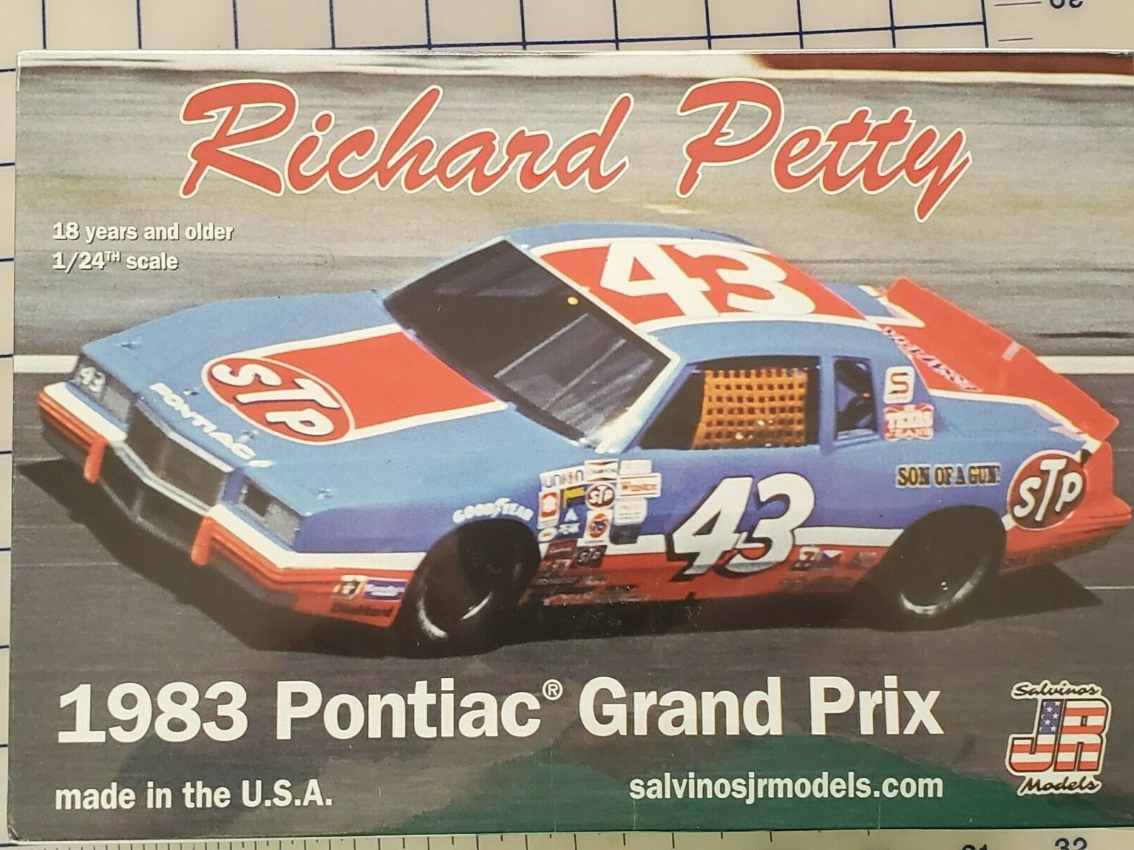 自動車 Richard Petty 1/25 Salvinos jr Plymouth Amazon.com: Salvino's JR Models 1/25 Scale Richard Petty's