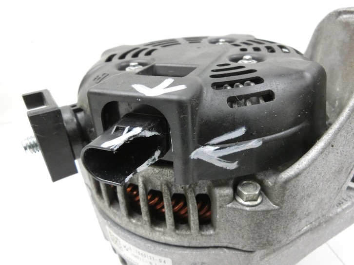 BMW 218i F45 14-18 1,5 100KW Lichtmaschine Generator 150A BMW 218i F45 14-18 17.07.2017 7640875 12317640875... Vorschau 6