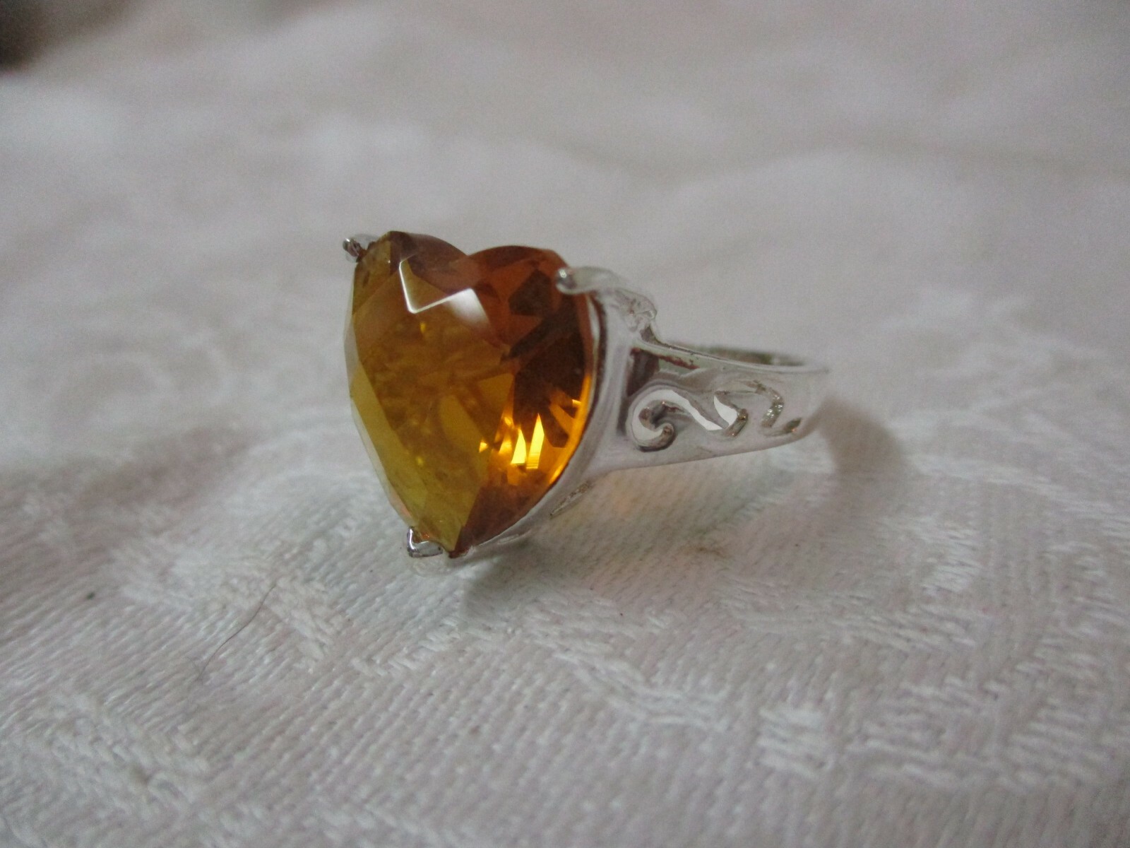 アクセサリー lanie Vintage Heart Stone snap RING Vintage Heart Stone の snap RING body jewelry 縦 チャーム