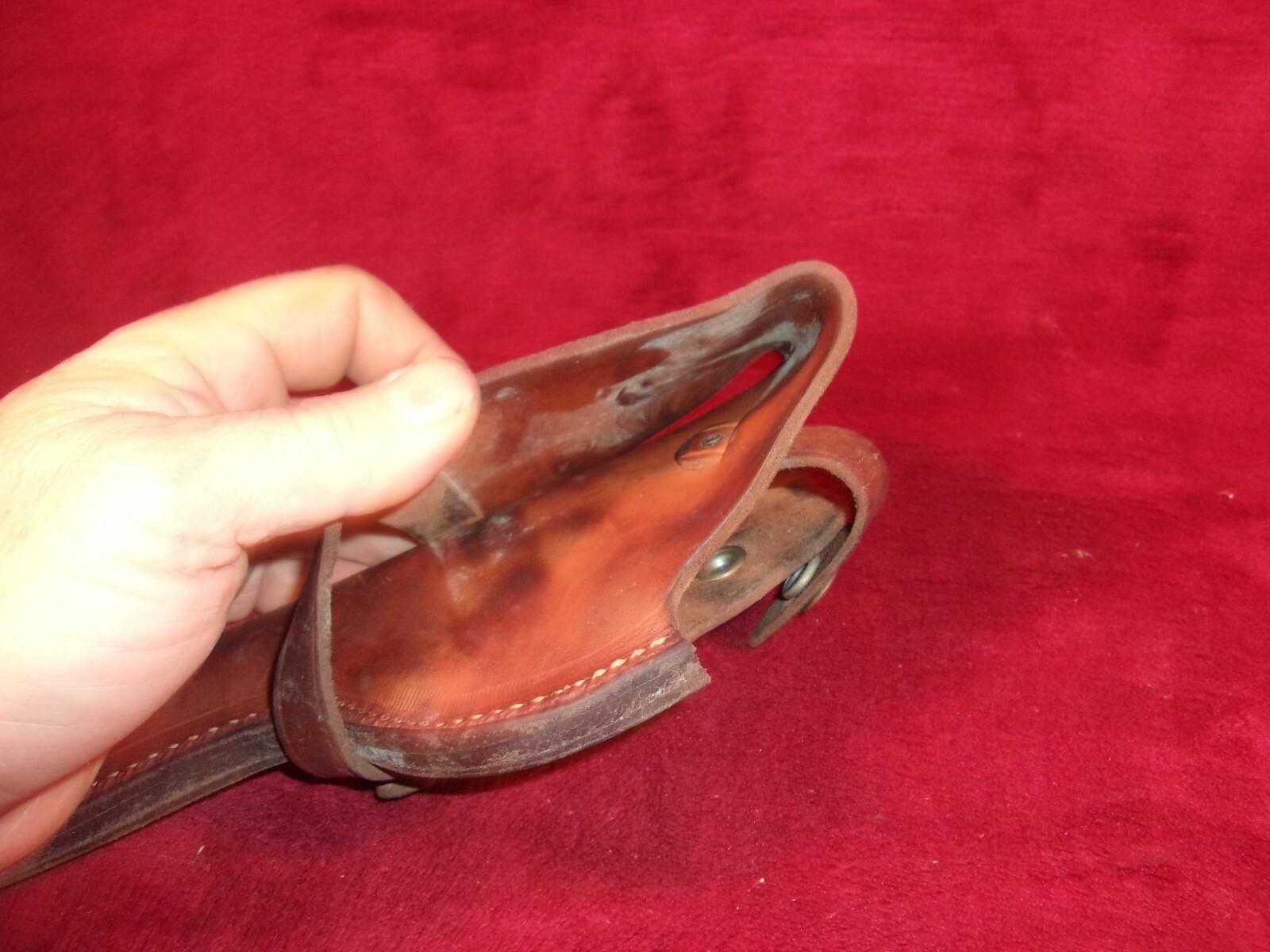Vintage Brauer Bros. #1132 R  Leather Holster, St. Louis Mo.Still Has Life Left