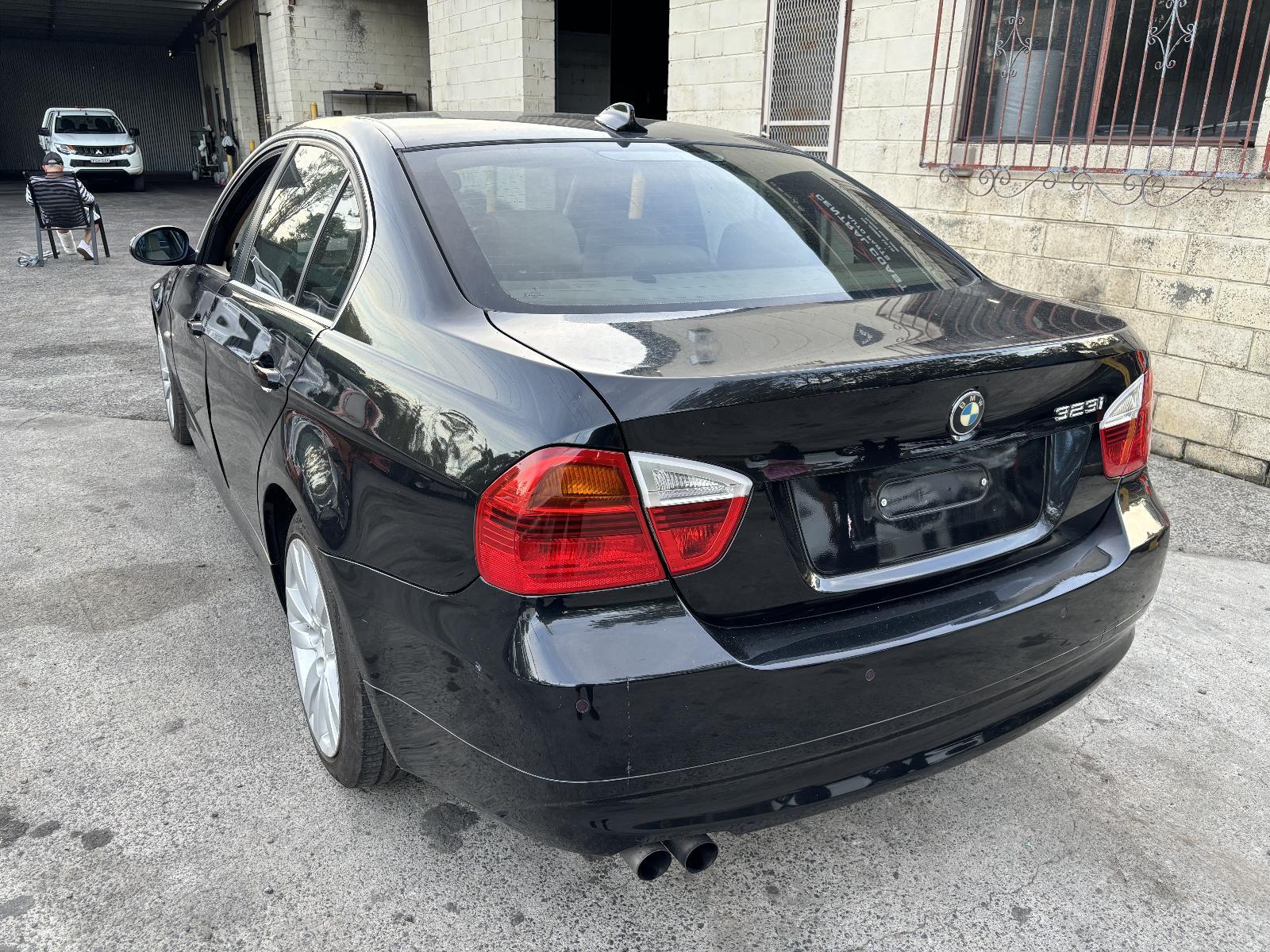 2006 Bmw 3 Series BONNET HINGE/STRUT HINGES (PAIR) E90/E91/E92/E93 03/05-09/13 05 0 image 6