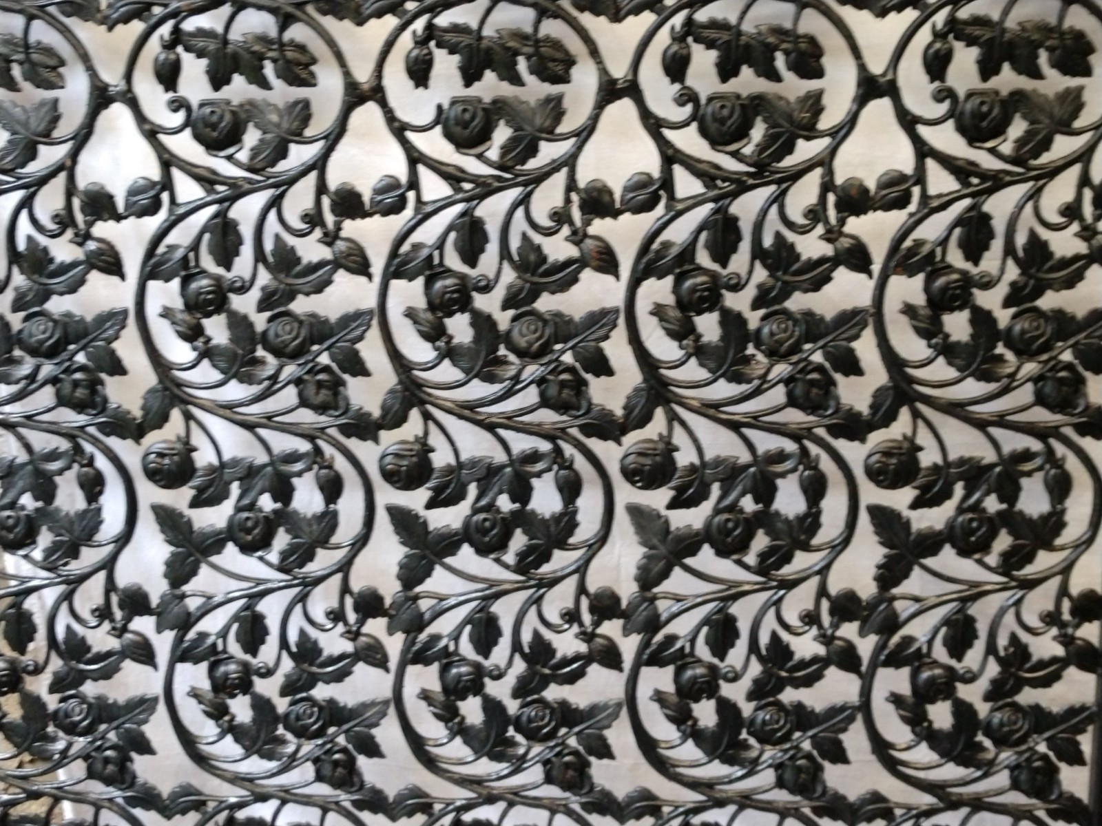 VERY UNIQUE Antique Wrought Iron Hand Made Room Dividers Flowers/Roses