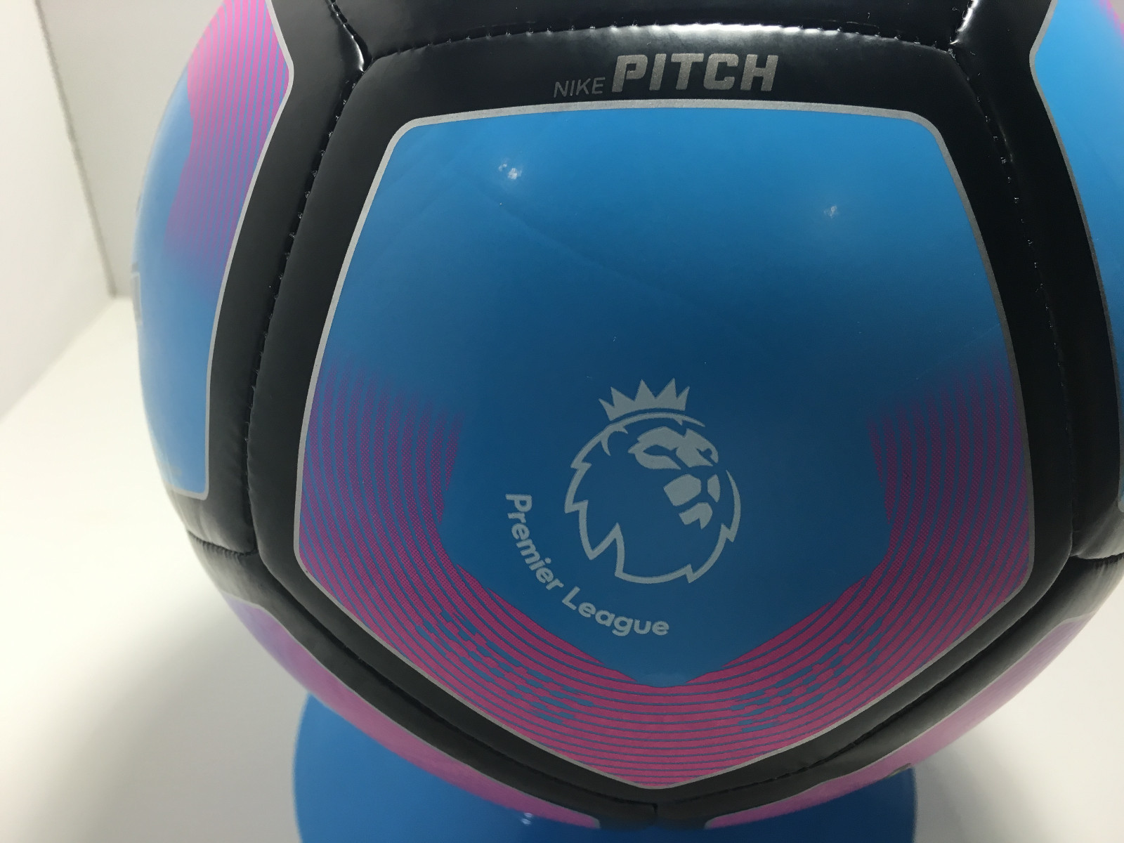 Nike мяч футбольный Strike EPL sc3311 101