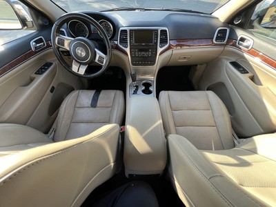 image 3 of interior