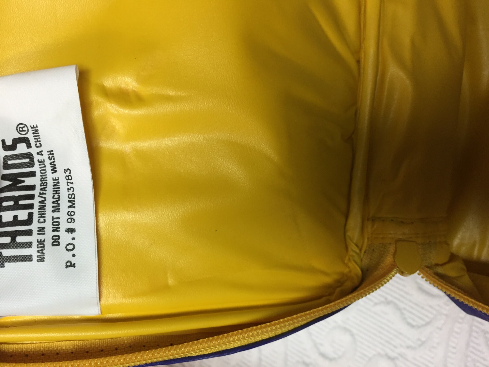 Looney Tunes Blues Wiley Coyote Insulated Lunch Bag and Thermos