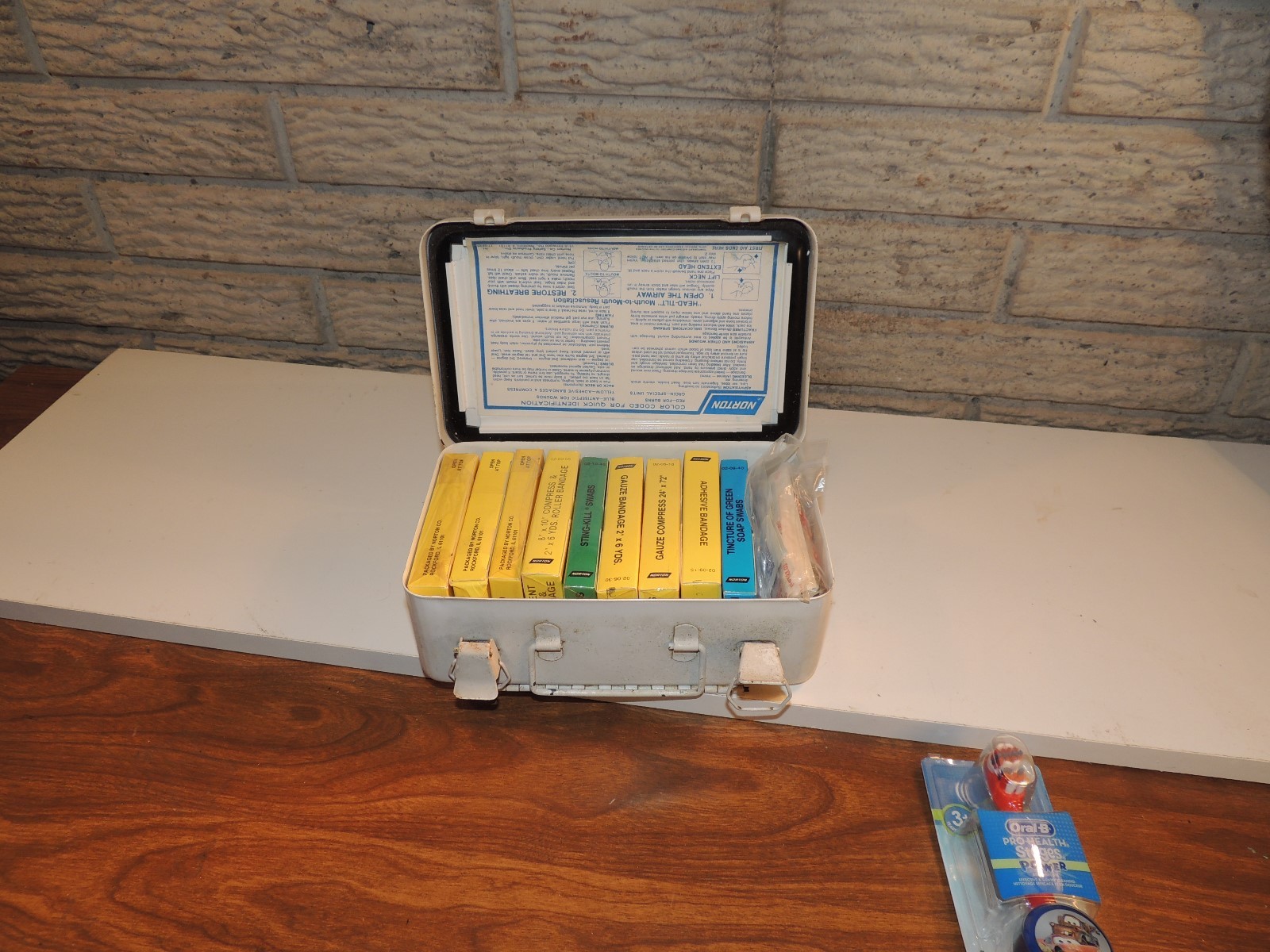 Vintage Wall Mount Original Norton Metal Construction First Aid Kit **FULL**