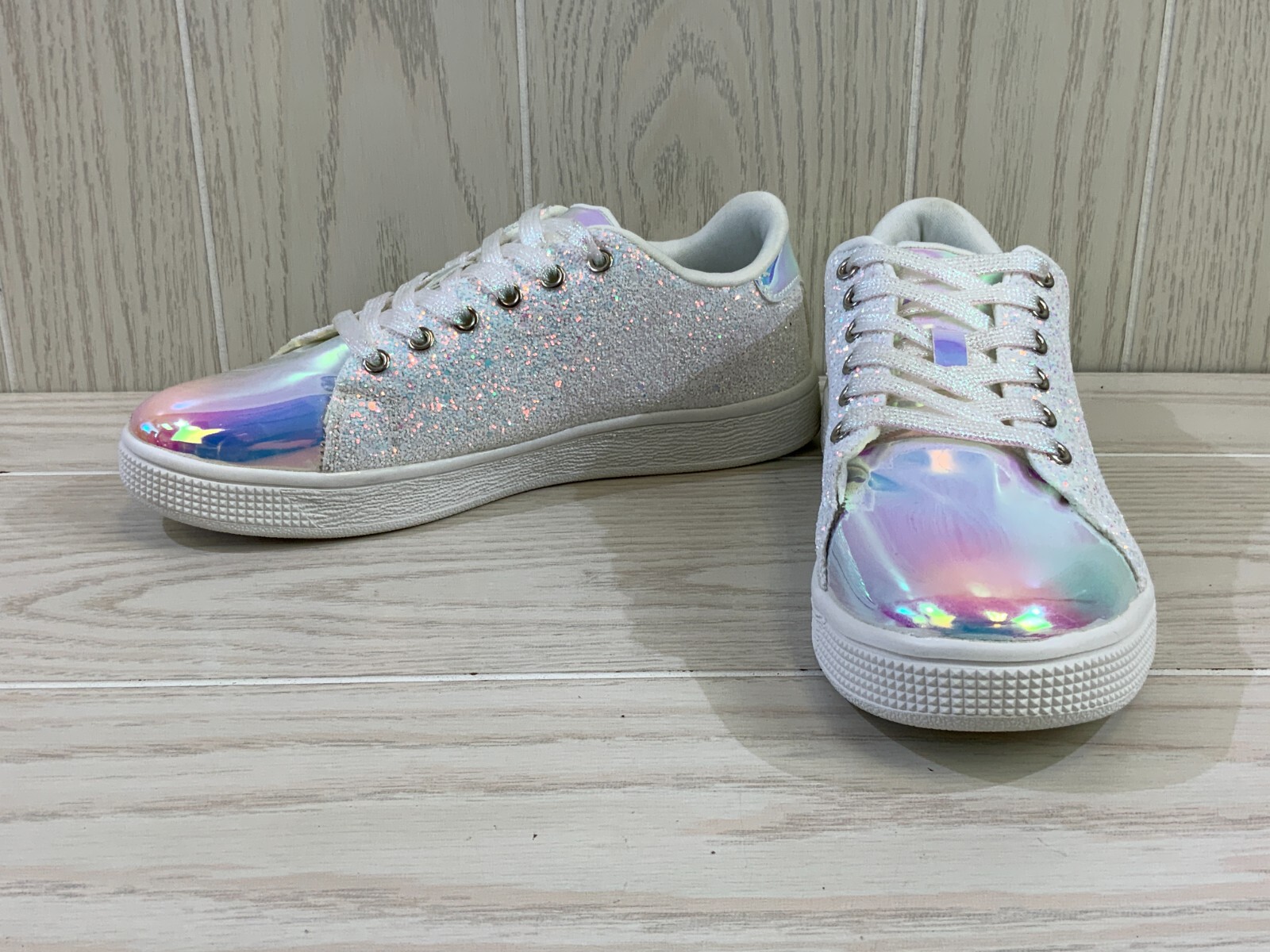 Unbranded Iridescent Glitter Sneaker, Women's Size 8, Multic