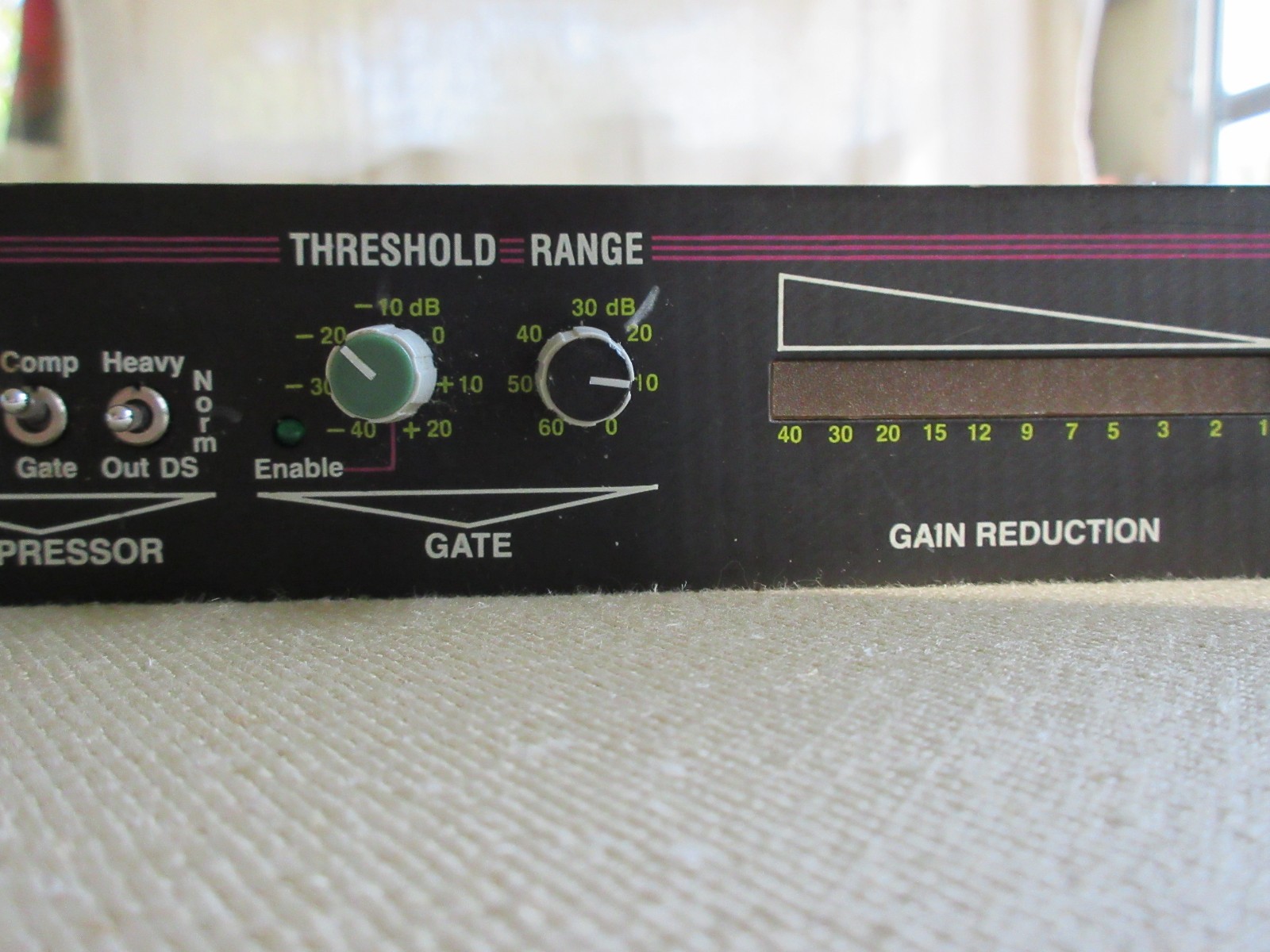 VALLEY International 400 Pre Amp, EQ, Compressor, Gate Vintage