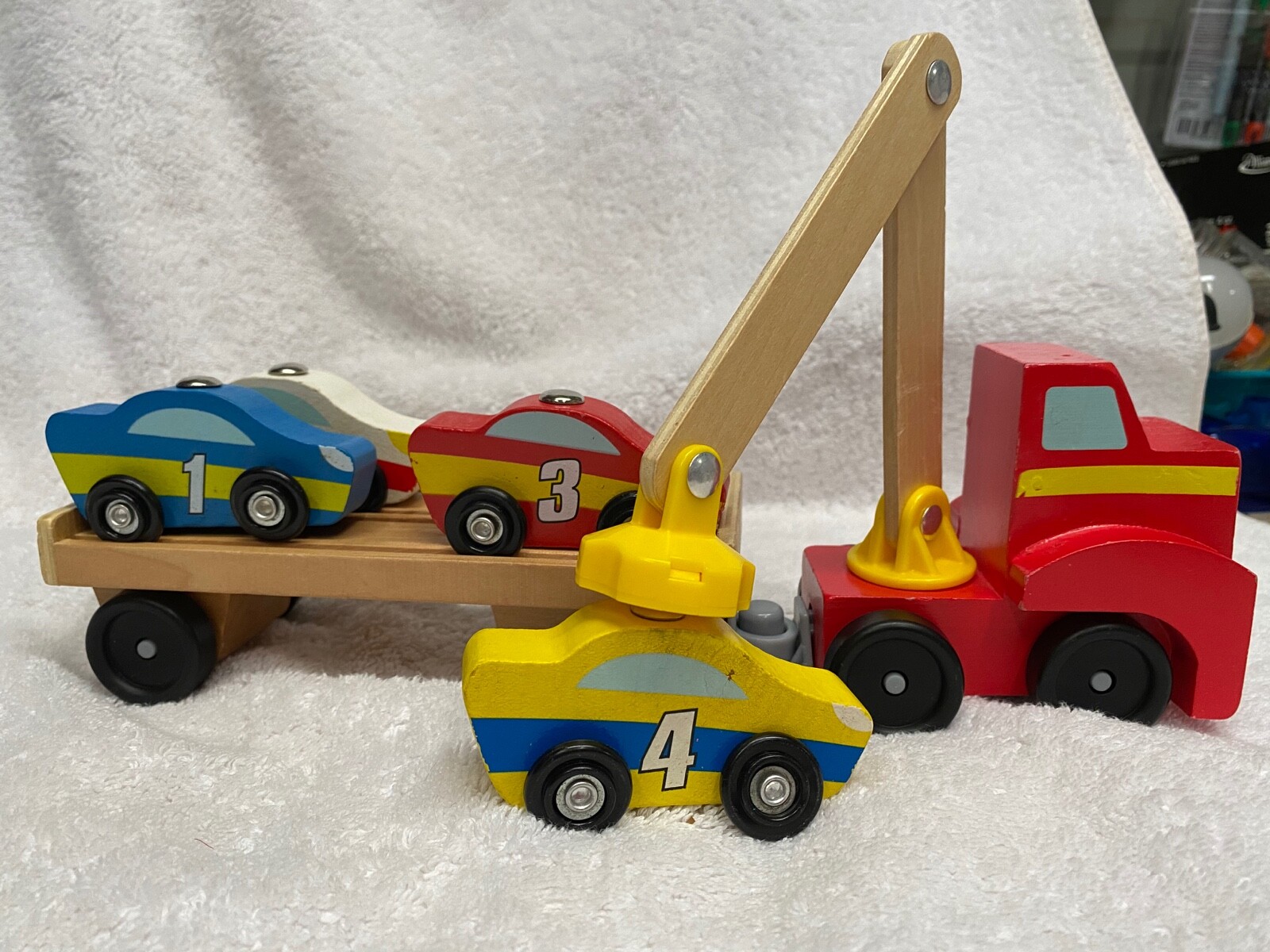 melissa and doug magnetic car loader