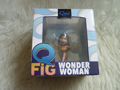 qmx Boxed figure new qfig 2015 issue WONDER WOMAN