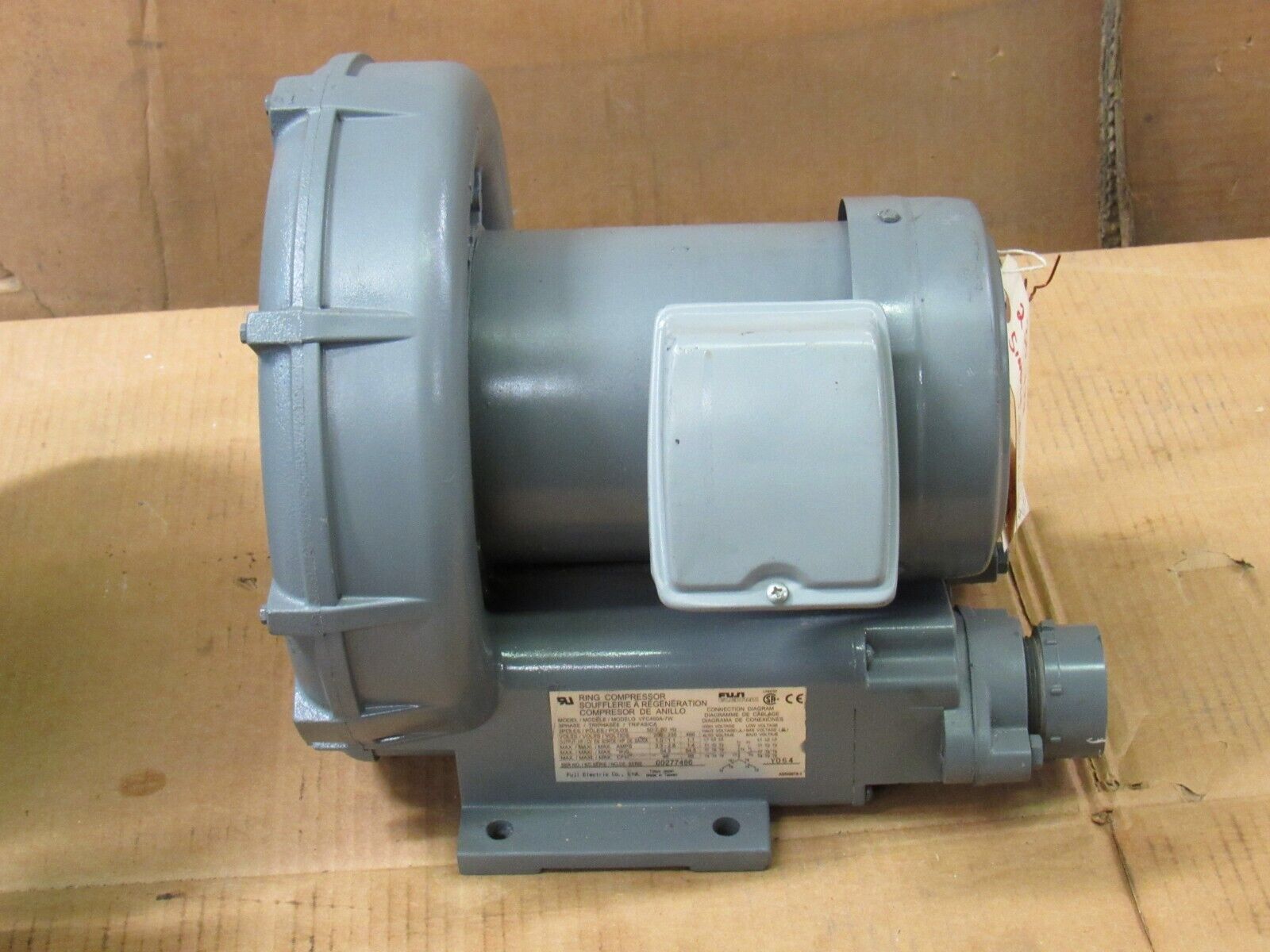 FUJI ELECTRIC RING COMPRESSOR REGENERATIVE BLOWER VFC400A-7W FUJI ELECTRIC RING COMPRESSOR REGENERATIVE BLOWER VFC400A-7W