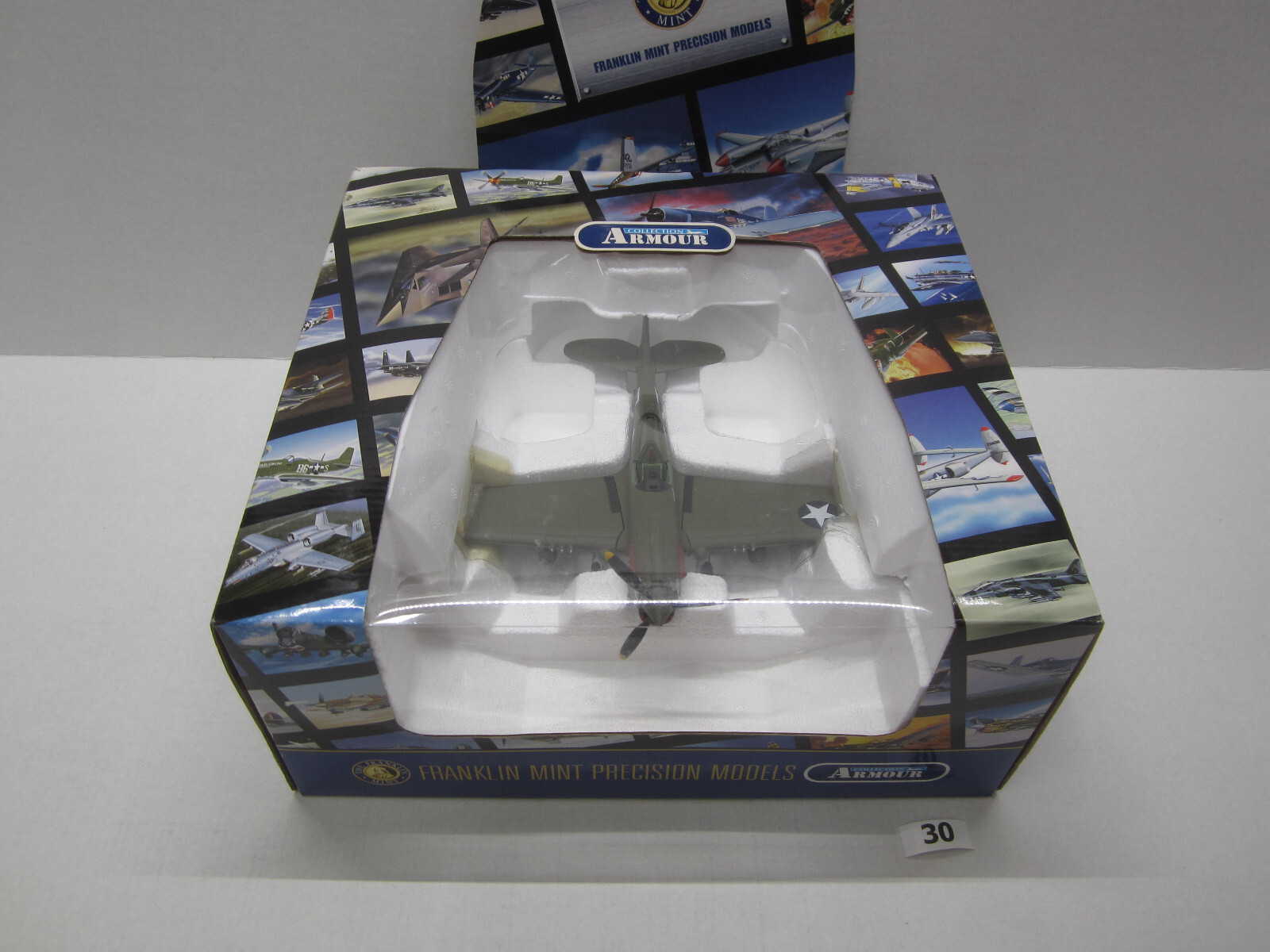 【国内正規総代理店アイテム】 Franklin Mint Armour 1:48 P-40E Warhawk Flying Tigers 航空機・ヘリコプター