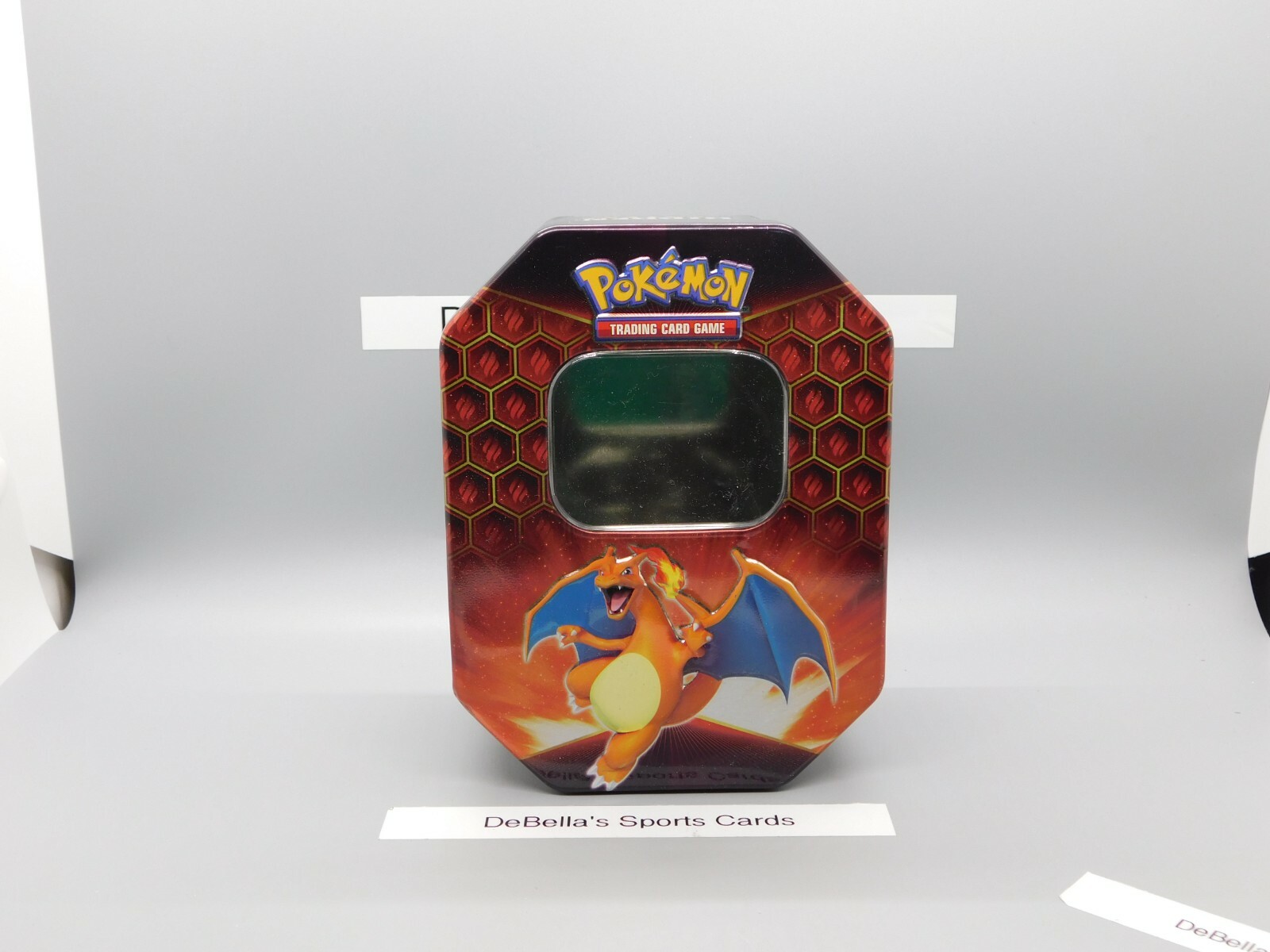 Pokémon TCG Hidden Fates Charizard Tin Pokémon TCG Hidden Fates Charizard Tin - US