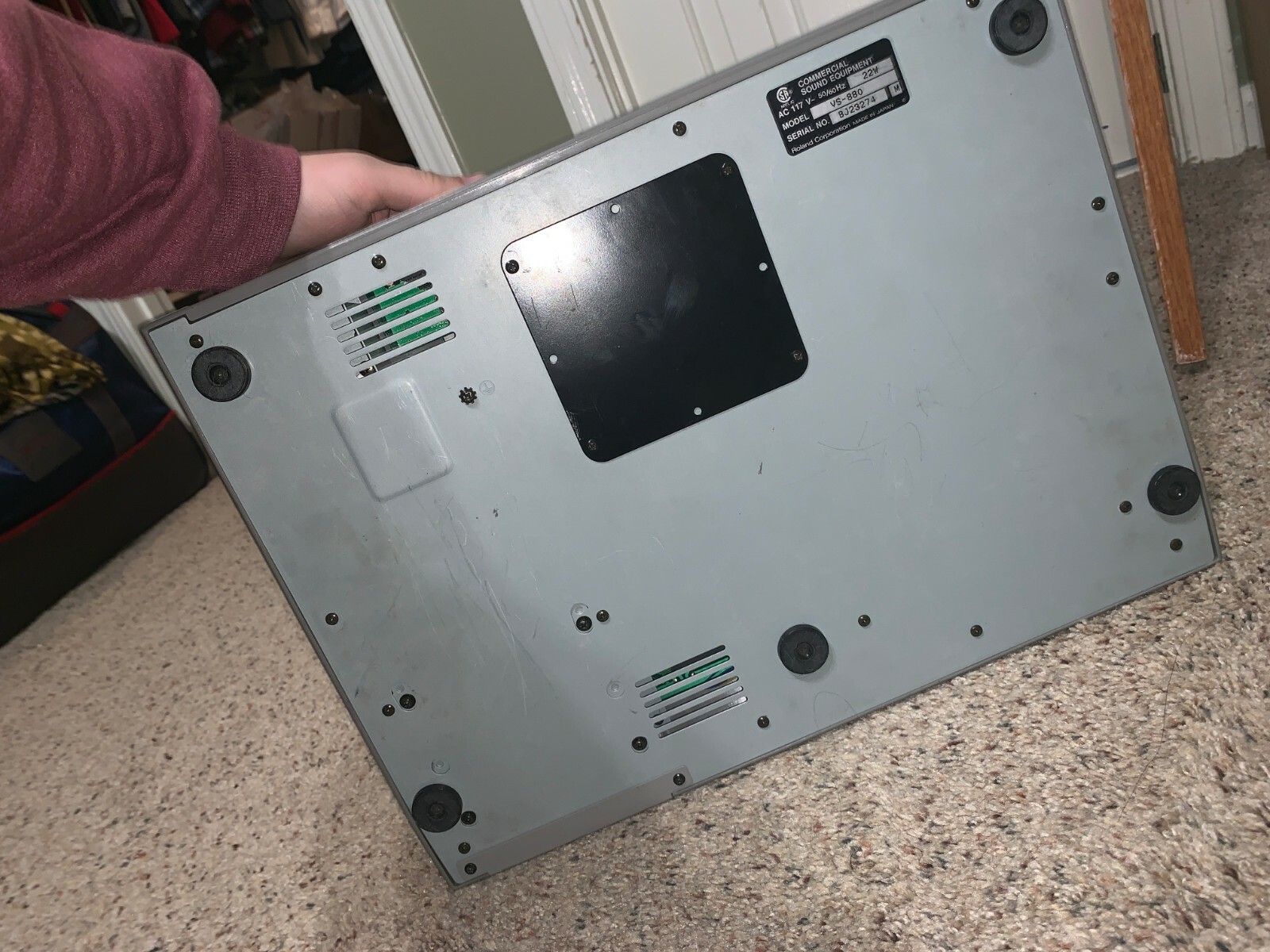 Roland VS-880 Digital Studio Workstation