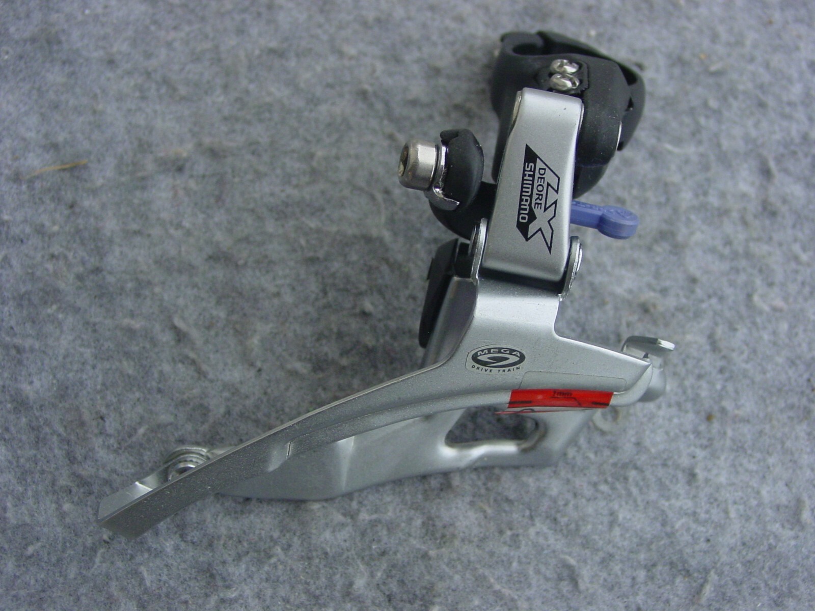 sil M570 Neu Shimano Deore LX BK Nummern MTB Vorne Derailleur 31.8MM TP//TS