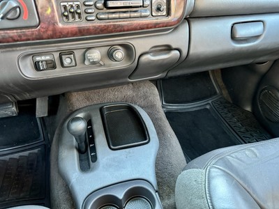 image 11 of interior
