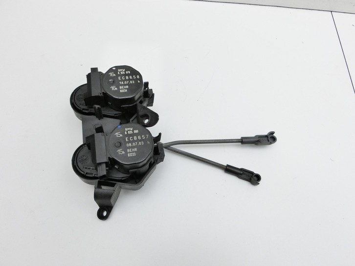 BMW E65 7er 01-05 Luftklappenstellmotor Stellmotor Pos.5 BMW E65 7er 01-05 11.09.2003 64116935080 ECB657 6935080... Vorschau 2