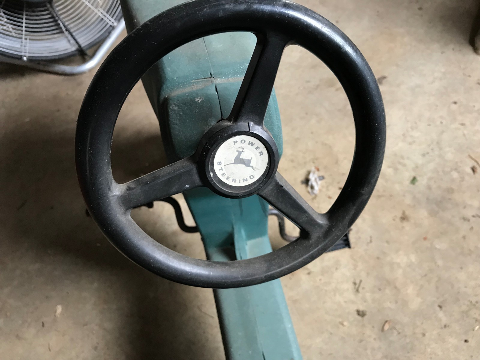 Vintage Ertl John Deere Pedal Tractor 520