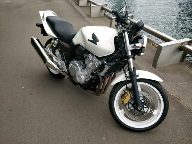 Honda cb 400 revo
