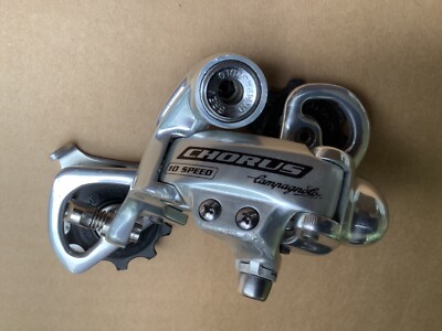 Campagnolo Chorus Silver 10 Speed Rear Derailleur. Medium Cage