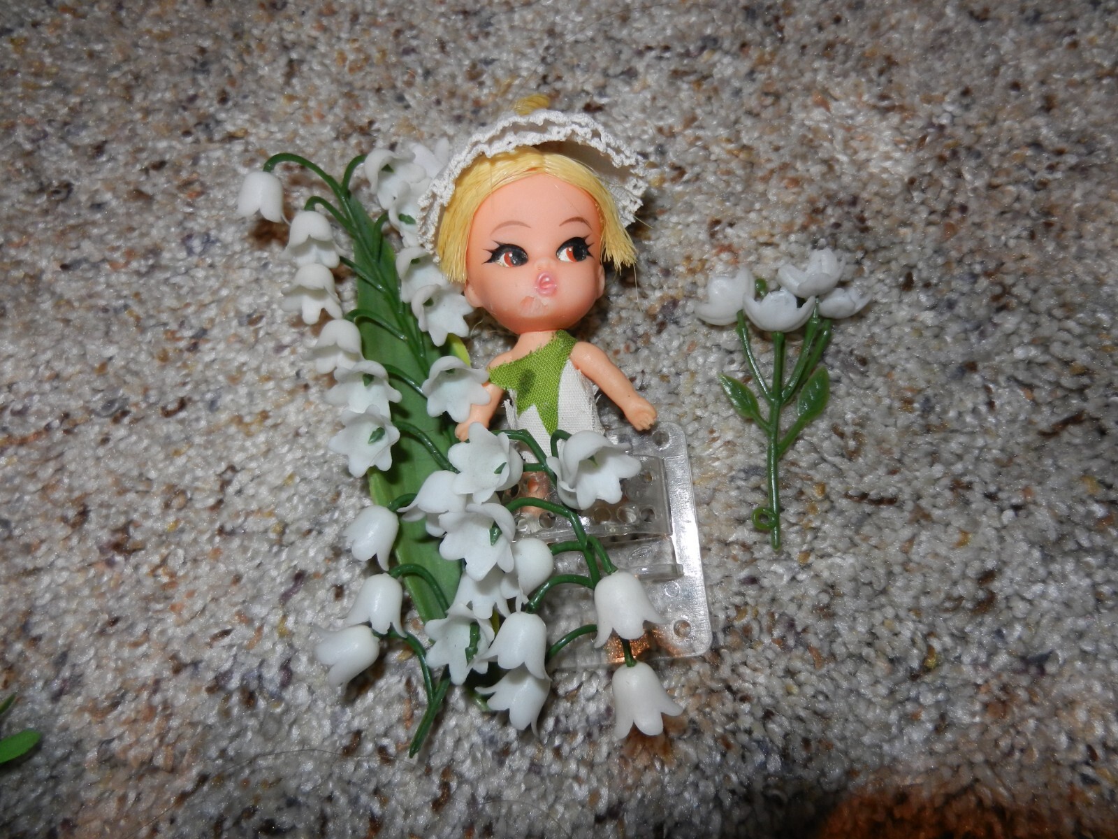 1968 VINTAGE ORIGINAL HASBRO FLOWER DARLINGS LILY DARLING