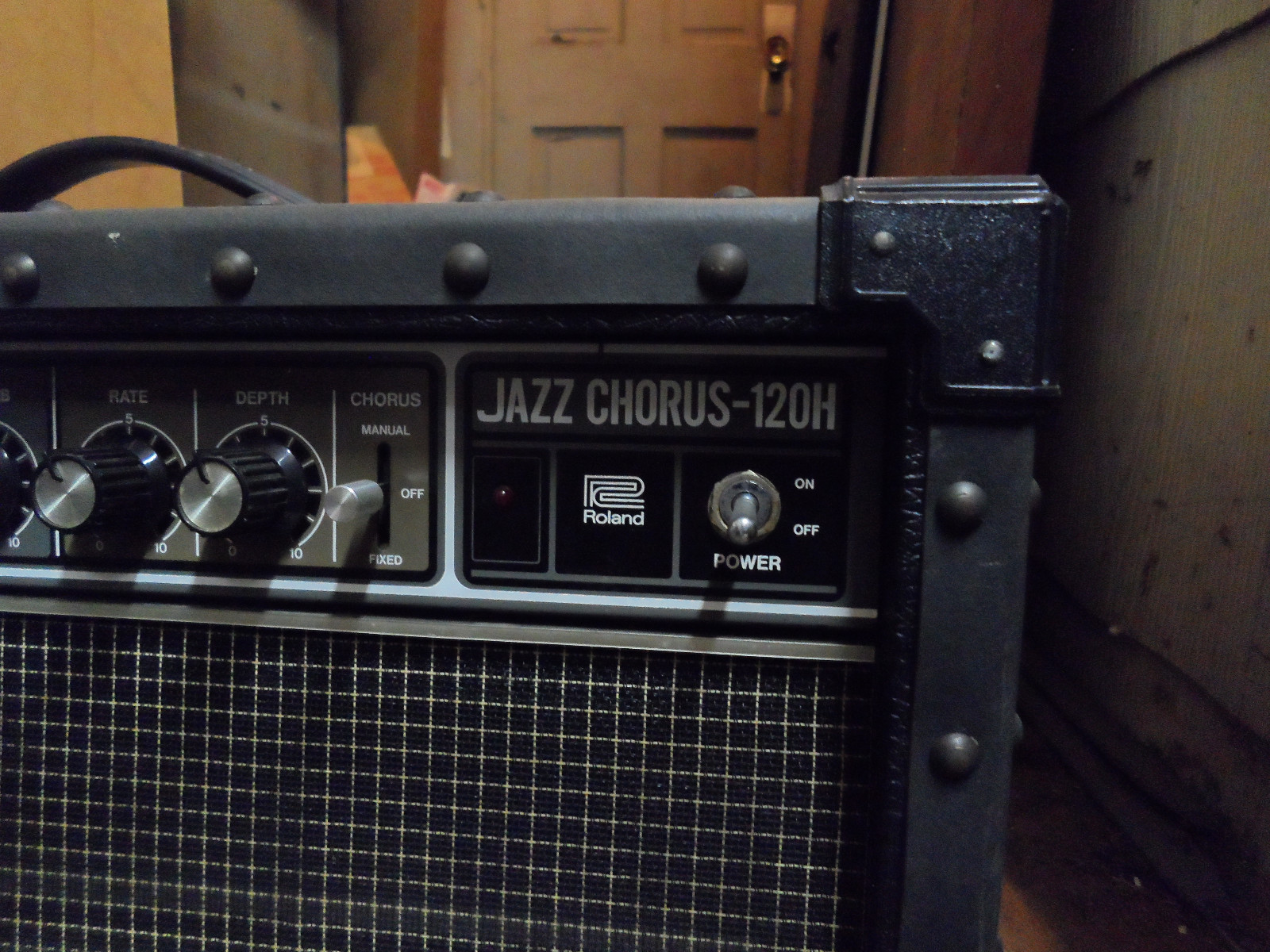 Vintage Roland Jazz Chorus 120H Amplifier