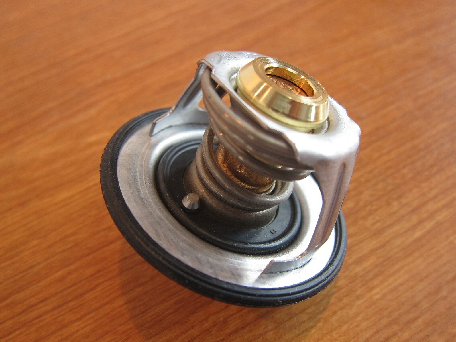 RAM 1500 2500 3500 4500 5500 6.7L ENGINE COOLANT THERMOSTAT OEM MOPAR