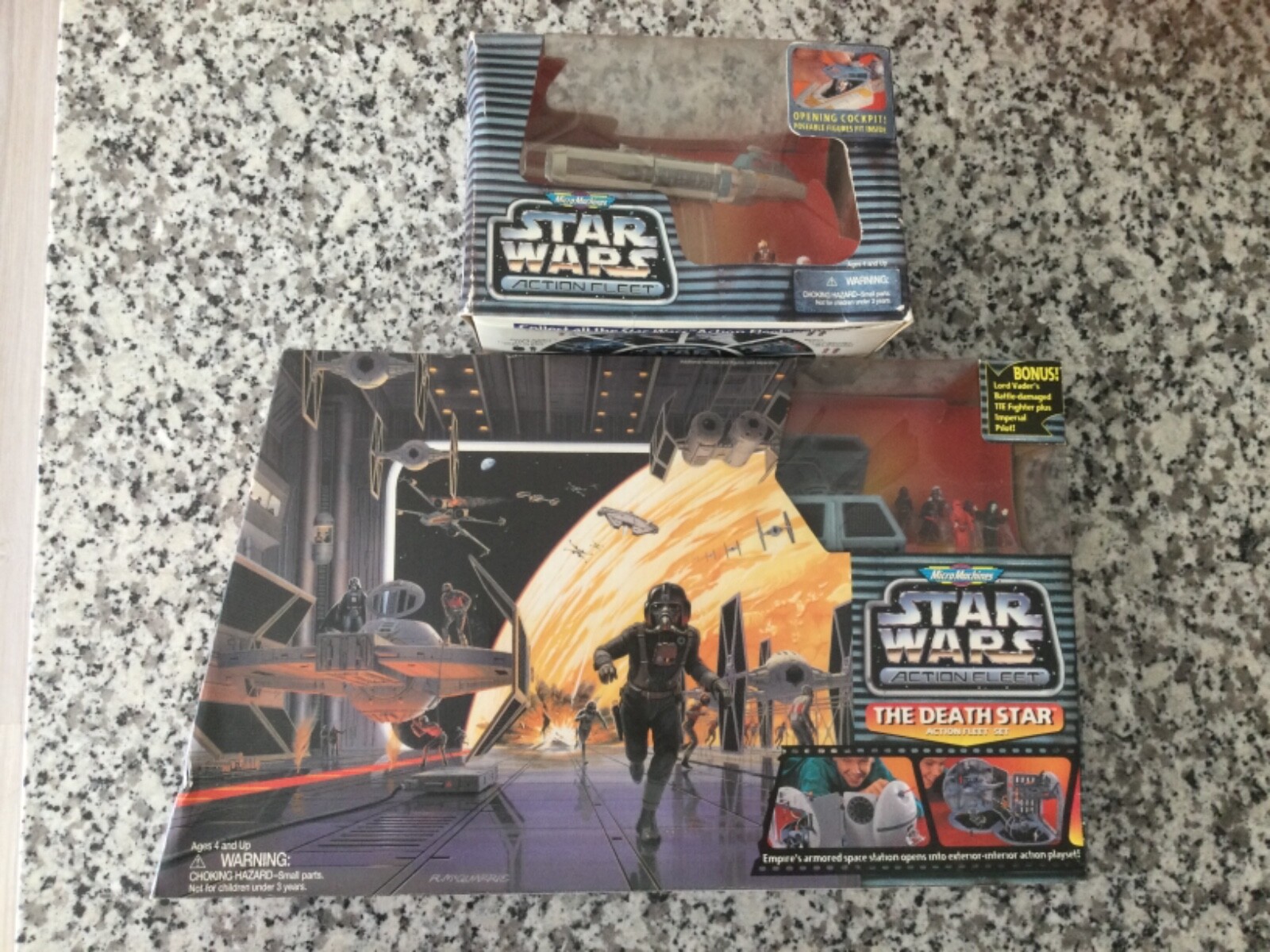 SF・ファンタジー・ホラー #micromachine #THE DEATH STAR set Amazon.com: Star Wars Micro Machines Death Star w/Darth