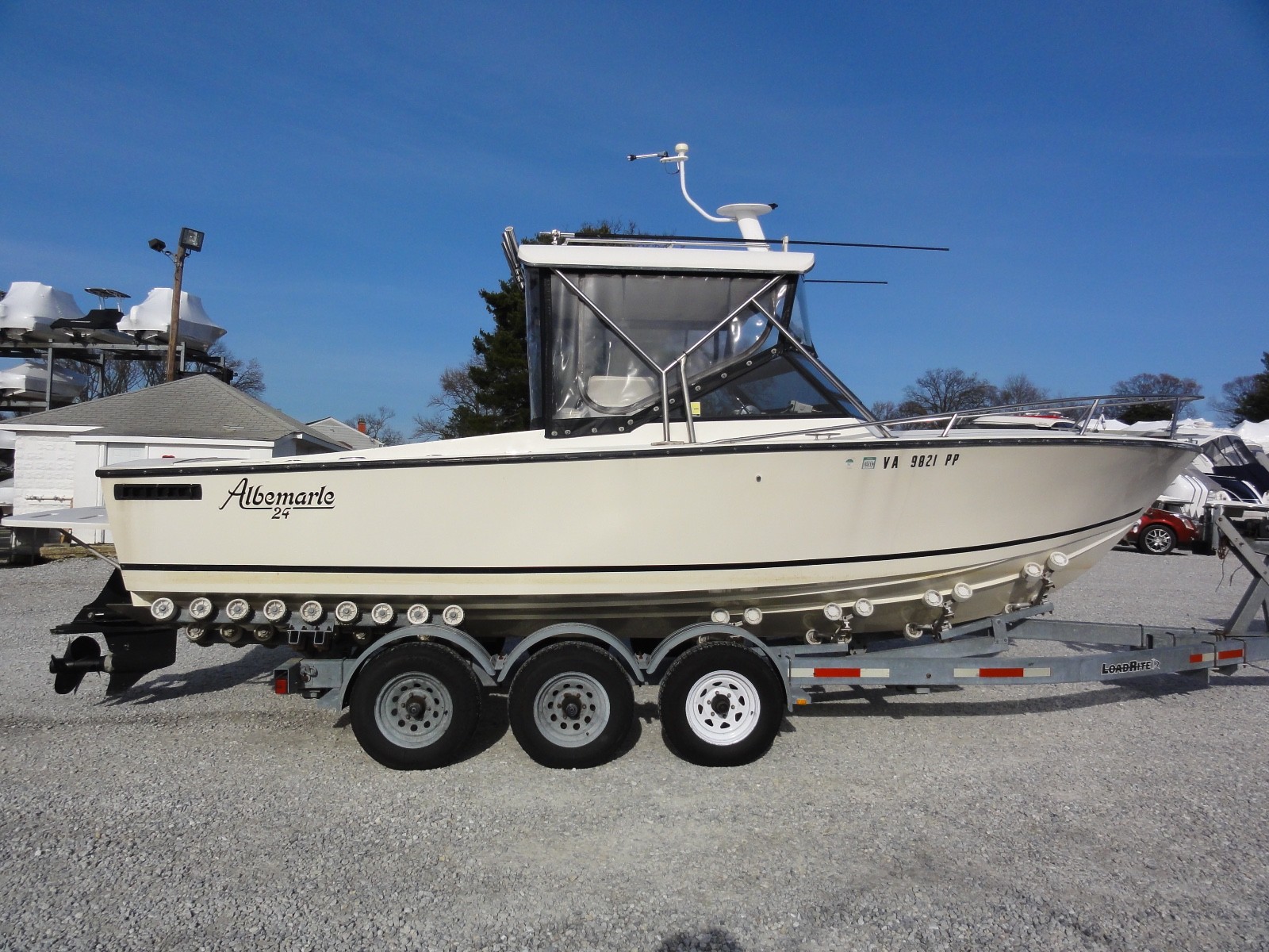 Albemarle 24 Very Solid/Well Kept, Hardtop w/Enclosure, Re Powered Needs Repair