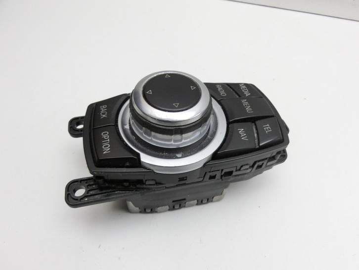BMW F31 318d 12-15 Bedienteil Controller für Navigation I-Drive Multimedia BMW F31 318d 12-15 28.02.2014... Bild 2
