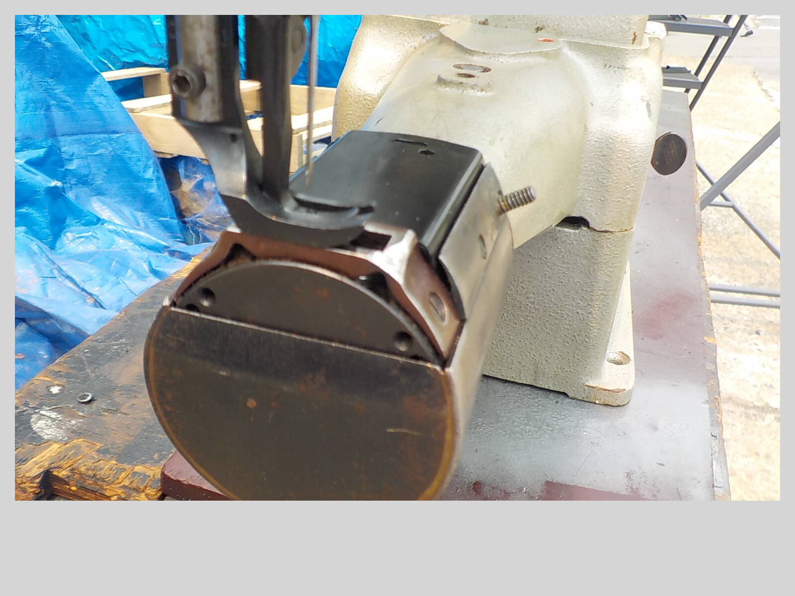 Industrial Sewing Machine Model Consew 227 , walking