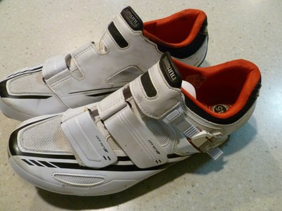 4 hole cycling shoes