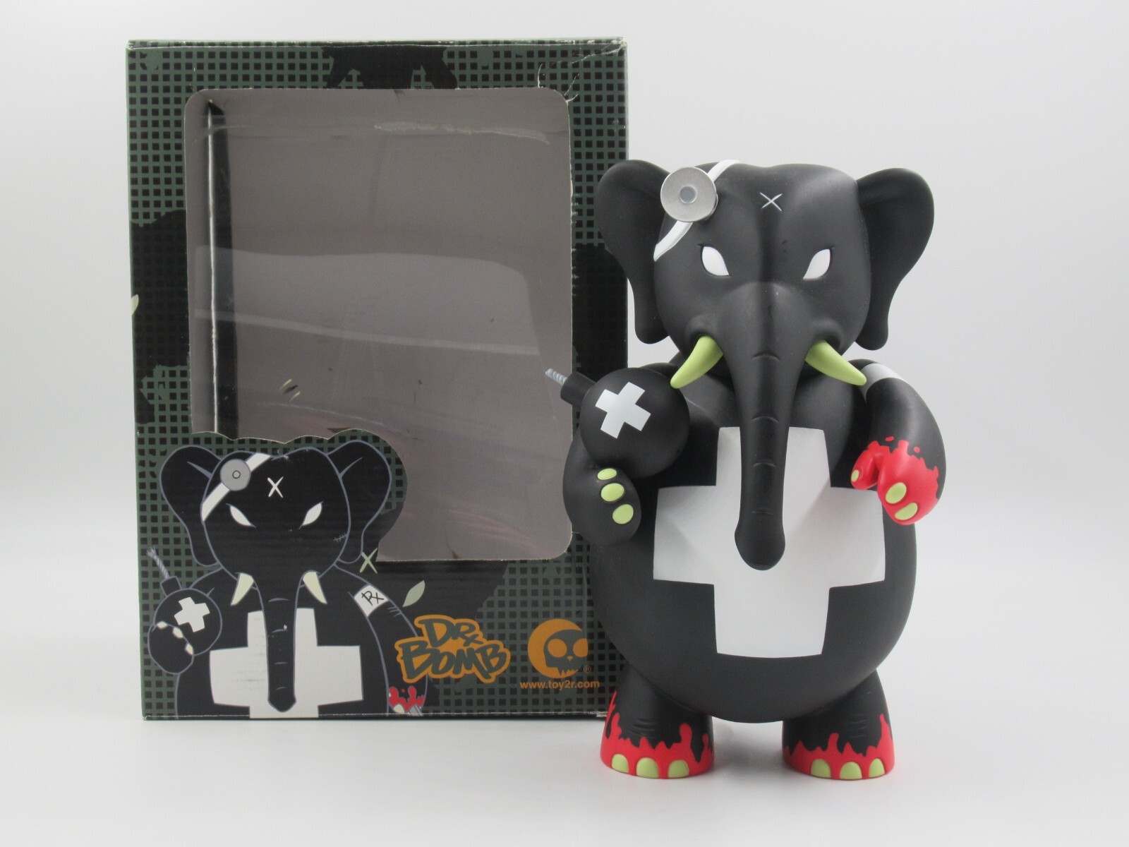 DR. BOMB Stealth Vinyl Figure - Frank Kozik x Toy2R (2006