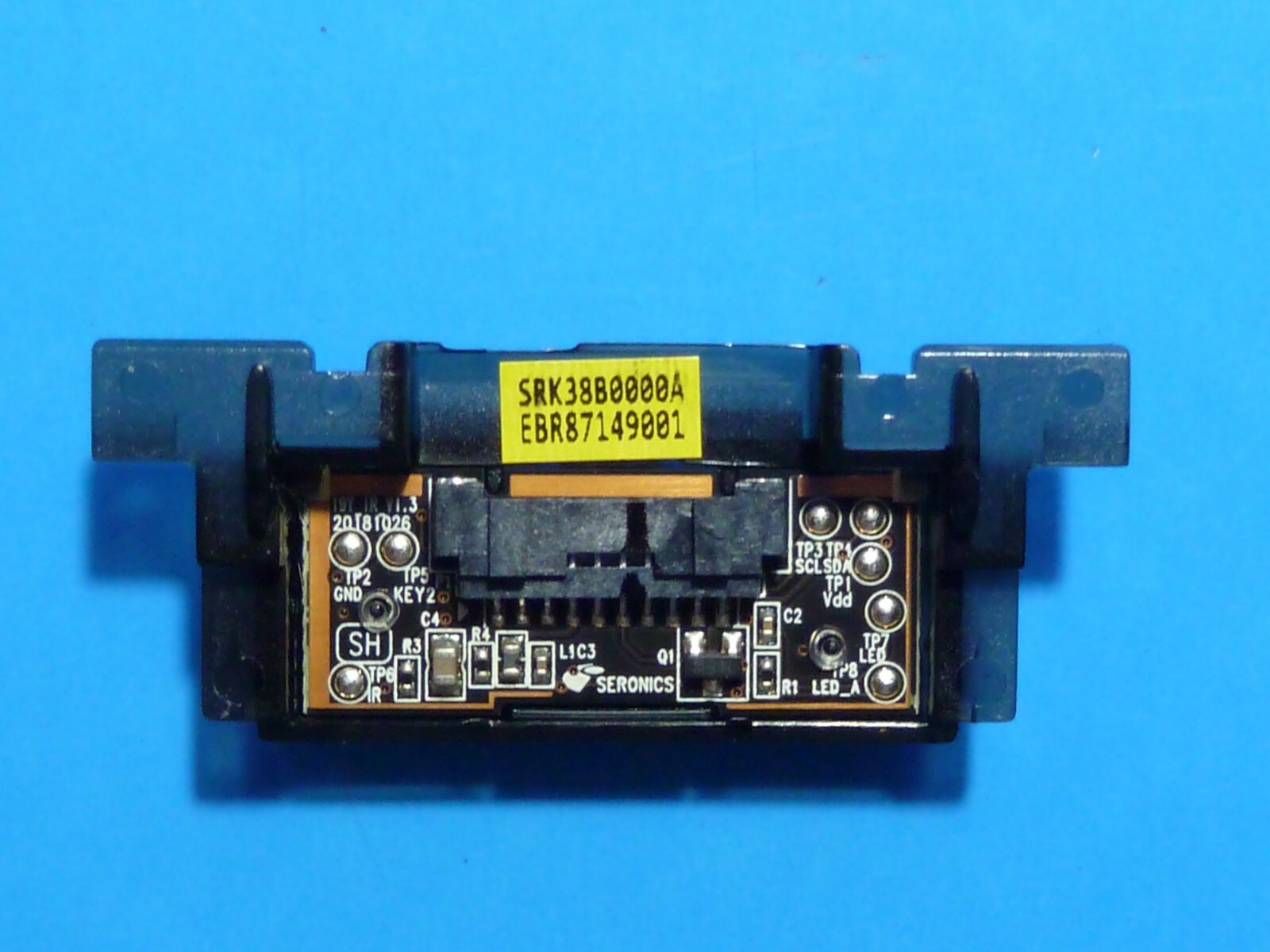 Bouton D'alimentation Et Capteur IR Pour LG 55LY340C-UA – Réf EBR77970401 (ouvert)