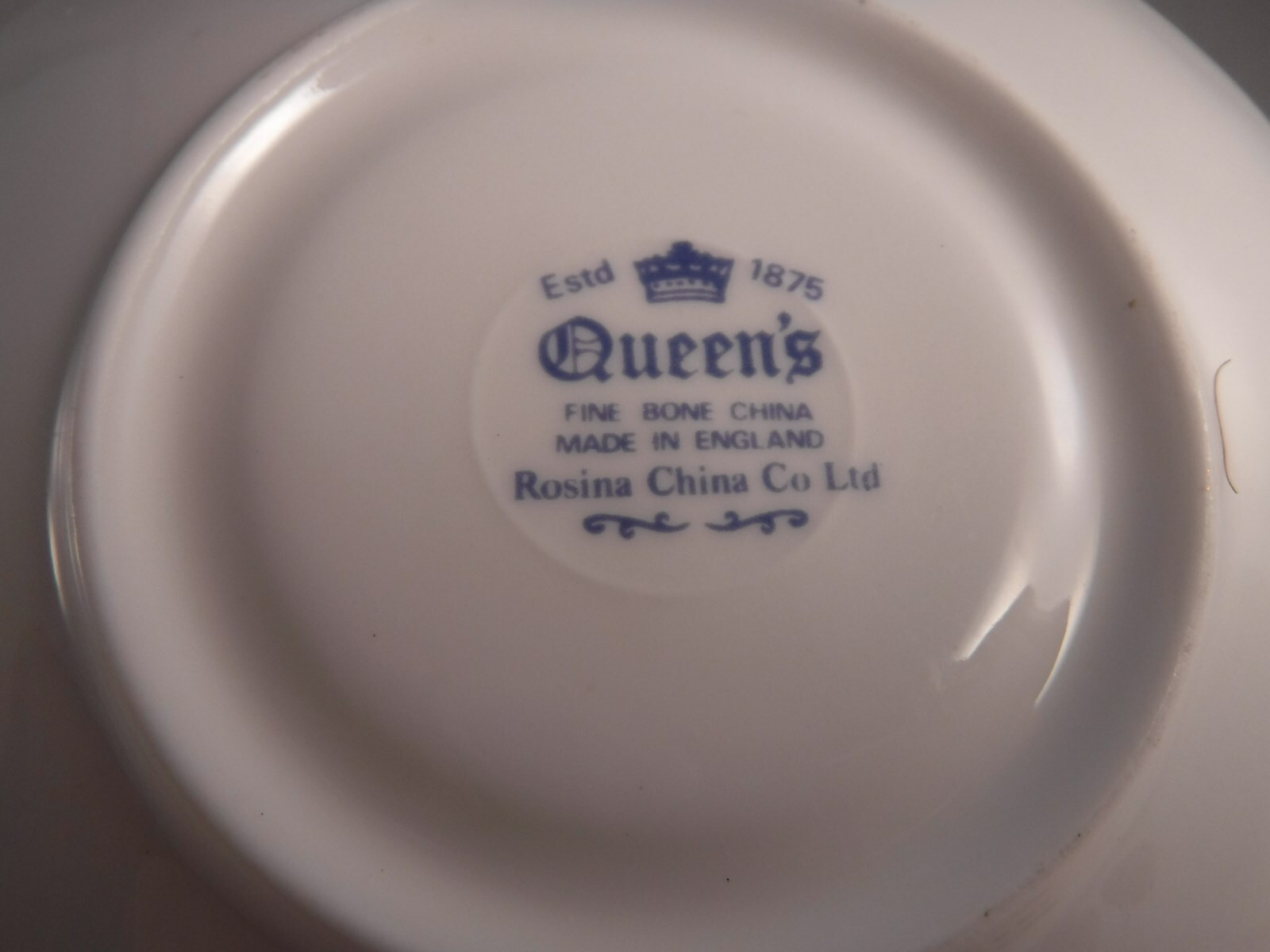 QUEEN'S BONE CHINA CUP SAUCER ROSINA PASTEL FLORAL DESIGN  ENGLAND GOLD TRIM