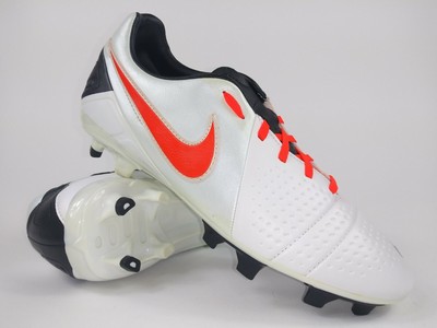 nike ctr360 indoor