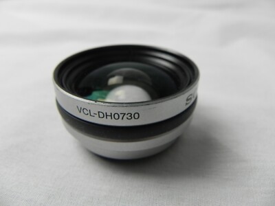 Sony VCL-DH0730 Wide Conversion Lens (x0.7) | For Cyber-shot Digital Cameras