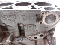 Skoda Rapid NH 12-19 TDI 1,6 85KW CXMA Motorblock für Motor Skoda Rapid NH 12-19 12.01.2017 04L103011A gebraucht Vorschau 4