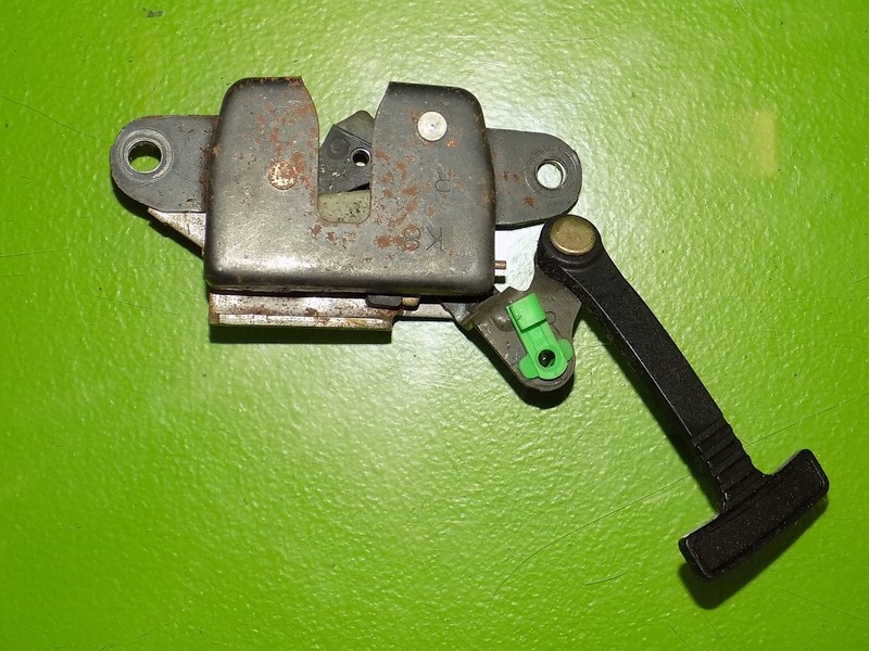 96 97 98 99 00 Civic EX OEM rear back passenger right seat latch release catch